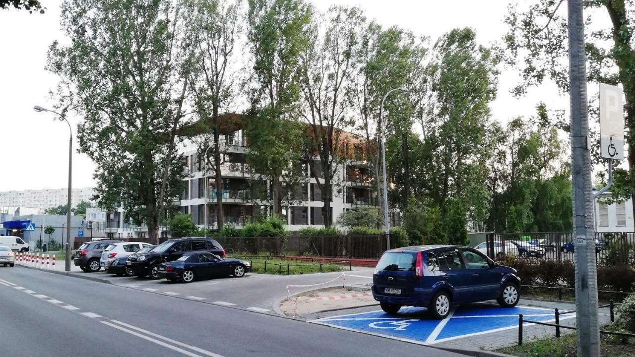Apartament Bielany Oczapowskiego ワルシャワ エクステリア 写真